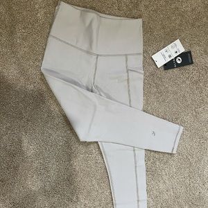 Glyder size Small Athletic Leggings NWT Sand/White